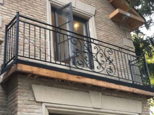 Wrought Iron Balcony 070