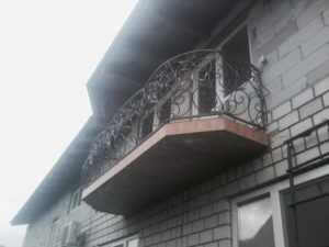 Wrought Iron Balcony 104